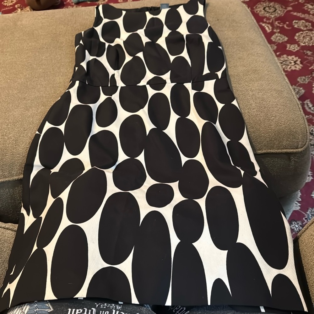 Anne Taylor Black White Lined Sleeveless Dress Size 4 (TD)